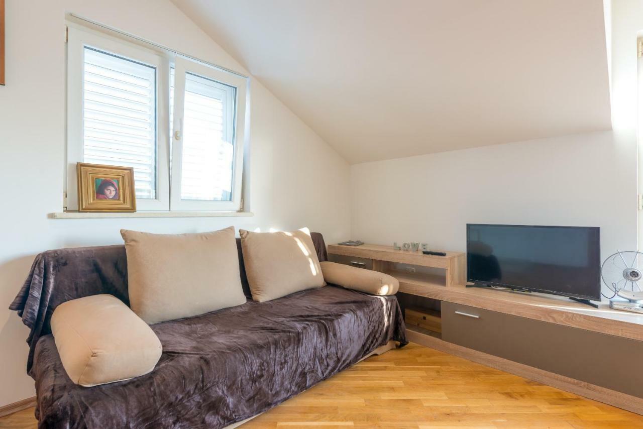 Majestic Lookout - Apartment Rixi Dubrovnik Eksteriør billede